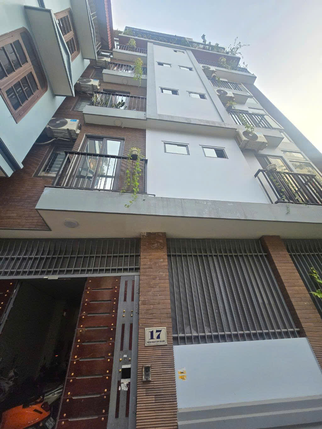 Tòa nhà DT Minh Khai, Hai Bà Trưng 80tr/th | 70m 7T -12 phòng KK, Thang máy đầy đủ PCCC. Chỉ hơn 19 tỷ